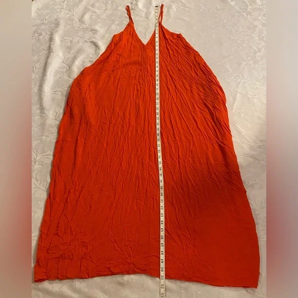 Elan Double V Maxi Dress with spaghetti straps. Size Medium - Picture 7 of 8